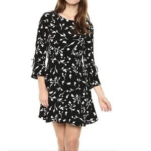 NWT Lucky Brand Black Boho Floral Bell Sleeve Flowy Mini Dress Size 4